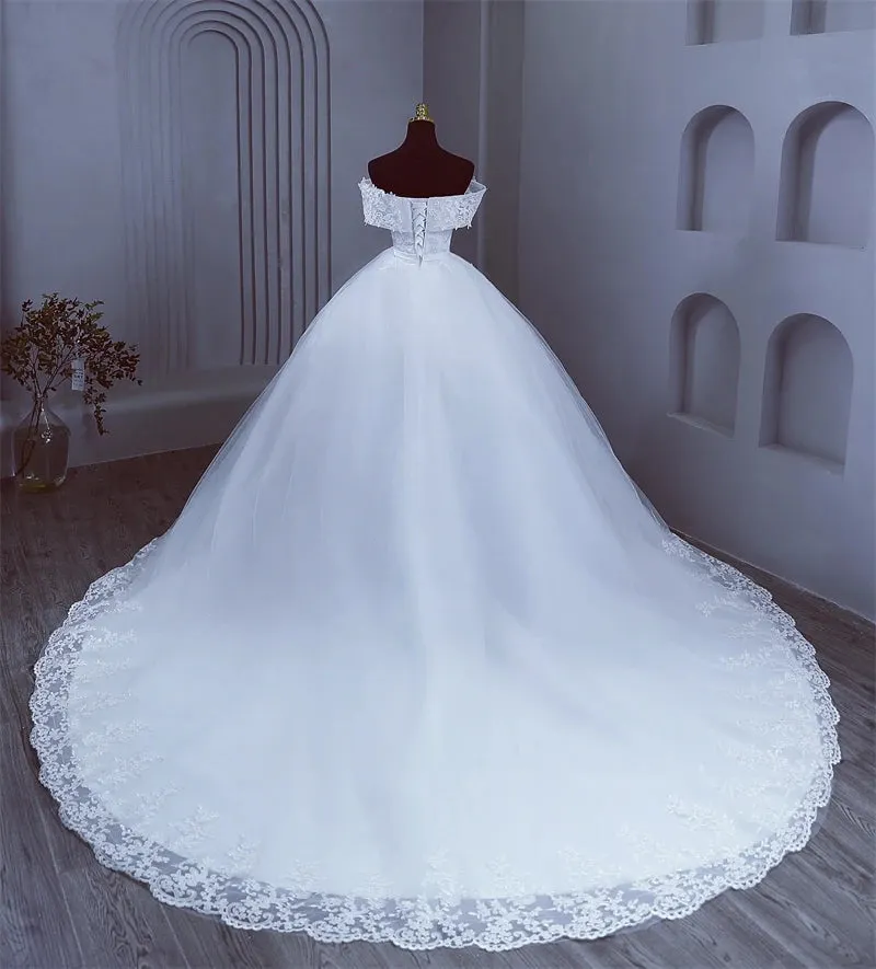 Elegant Plus Size Off-Shoulder Wedding Dress with Appliques and Pearls