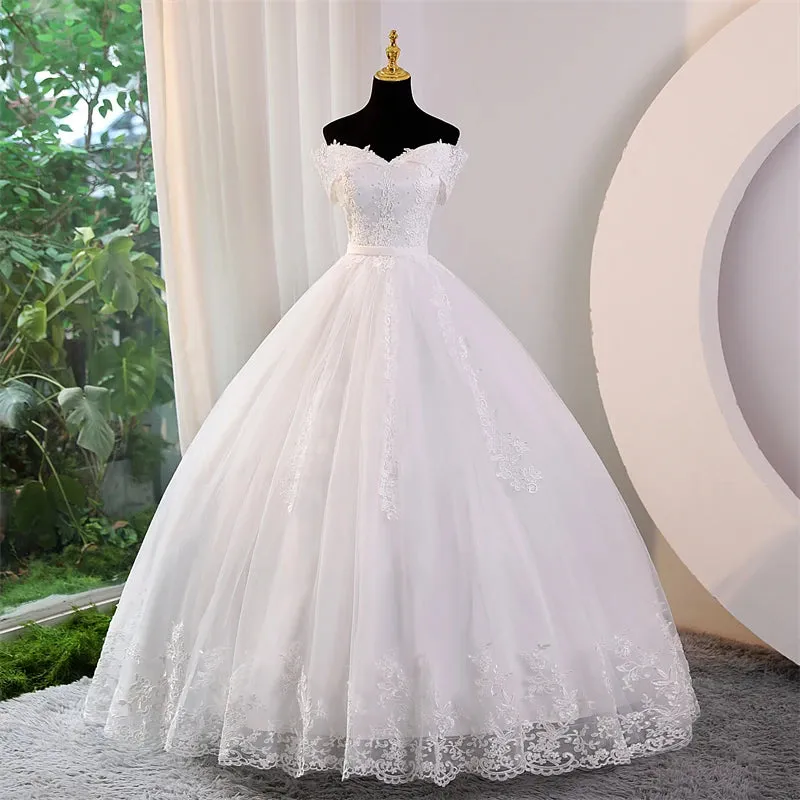 Elegant Plus Size Off-Shoulder Wedding Dress with Appliques and Pearls
