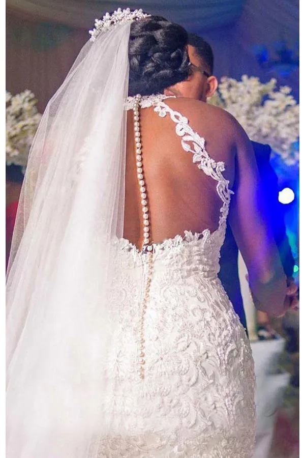 Gorgeous Mermaid Halter White Wedding Dress Beaded Bridal Gown