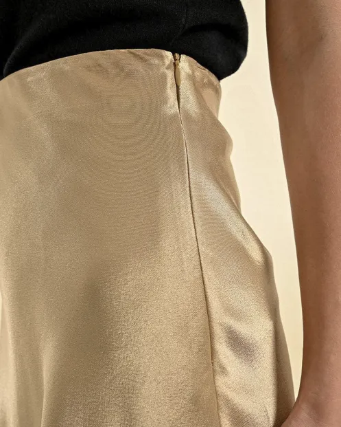LONG SATIN SKIRT