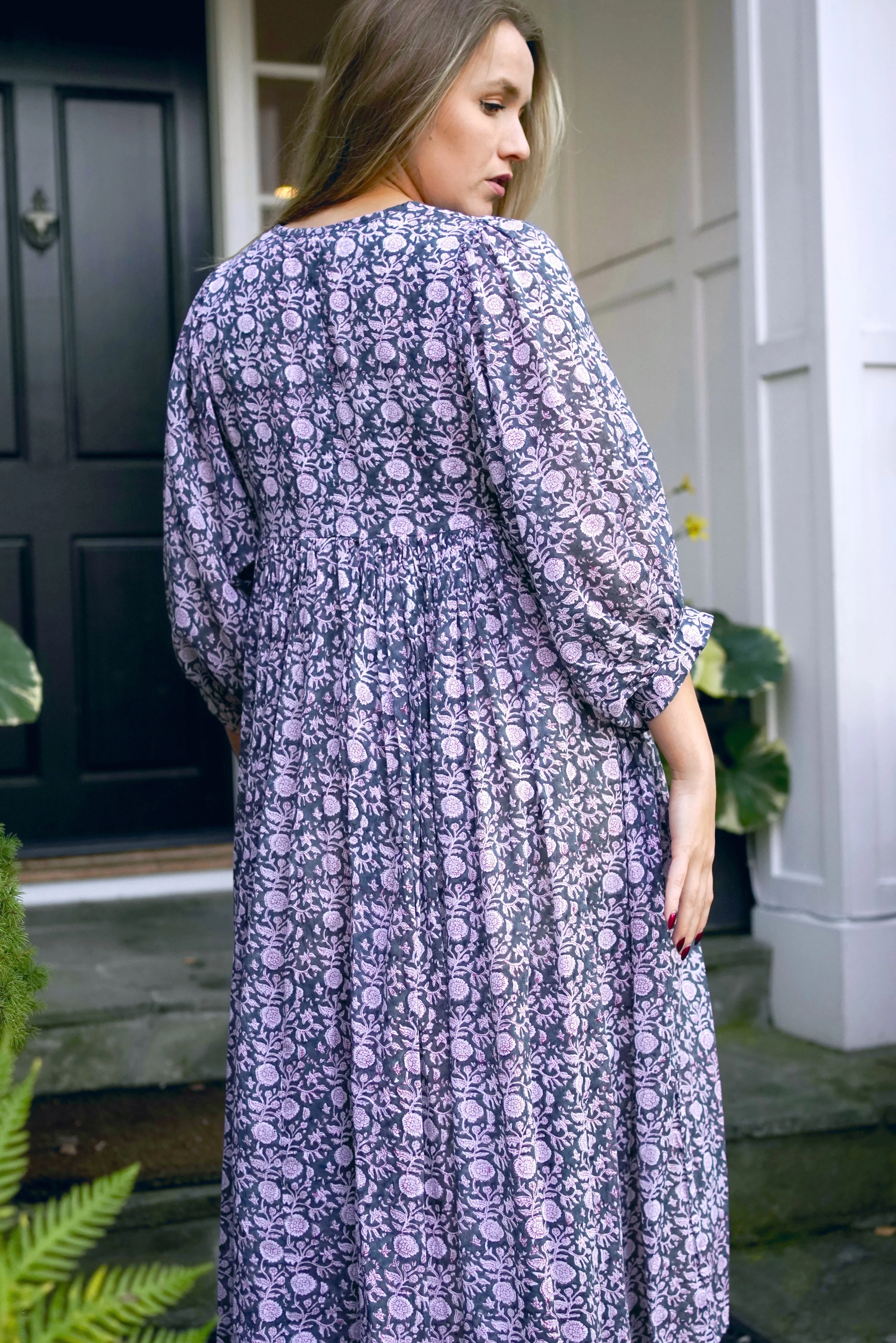 Mylah Midi Dress Dk Purple Grey (Olive) Block Printed