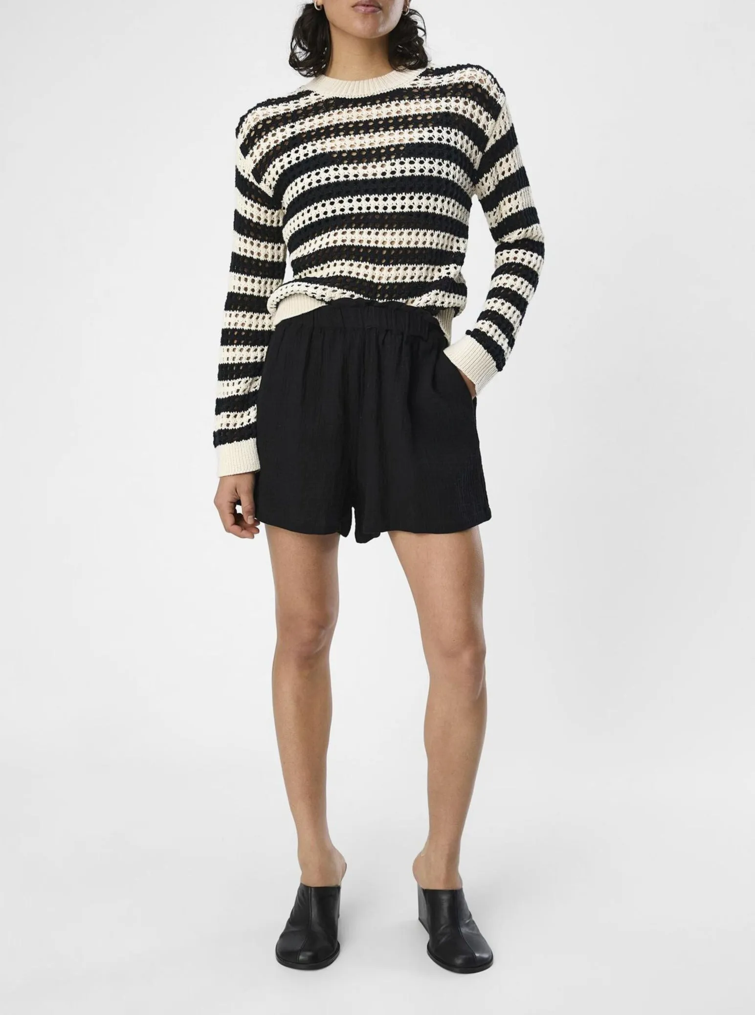 OBJCARINA HW SHORTS | BLACK