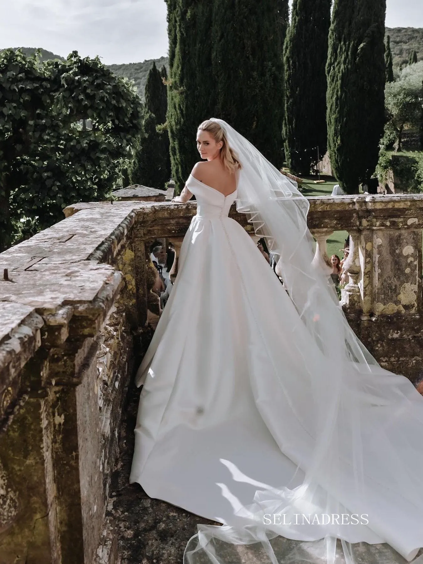Off-the-shoulder A-line White Satin Wedding Dresses LKO005