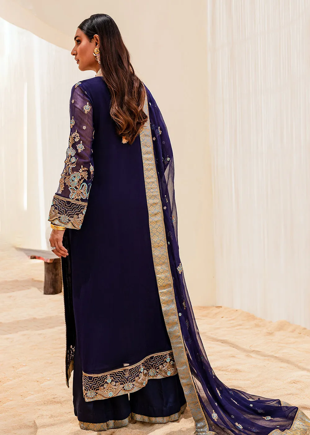 Sejal Luxury Formals 2023 by Maryum & Maria | OCEAN CAVERN (QS23-505)